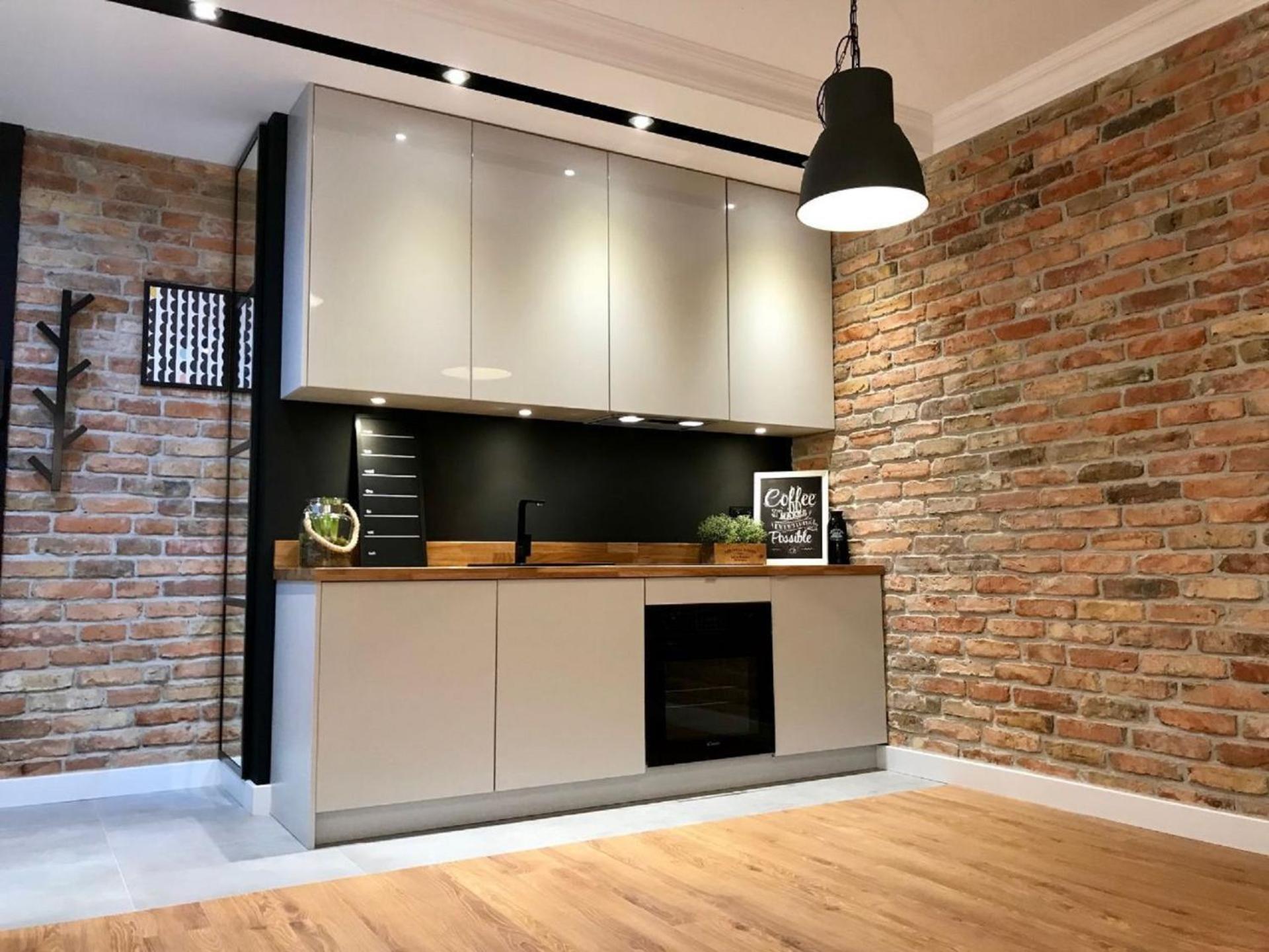 Апартаменти Stylish Cozy Flat In Center *